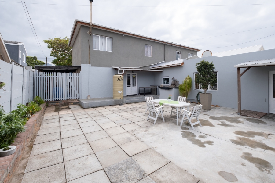 1 Bedroom Property for Sale in Plumstead Western Cape